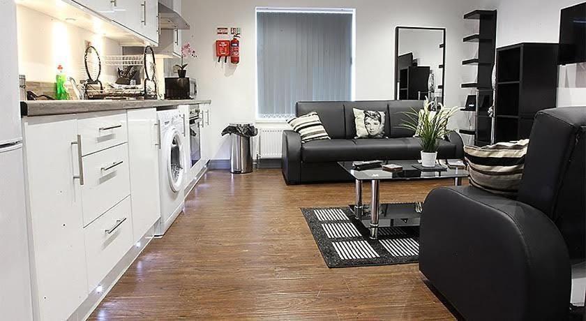 Lewis Apartment In The Heart Of The Northern Quarter Sleeps Up To 12 Манчестер Экстерьер фото
