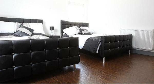Lewis Apartment In The Heart Of The Northern Quarter Sleeps Up To 12 Манчестер Экстерьер фото